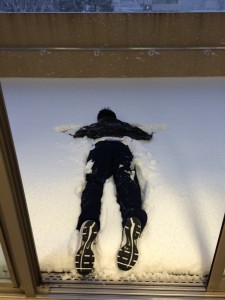 雪ダイブ